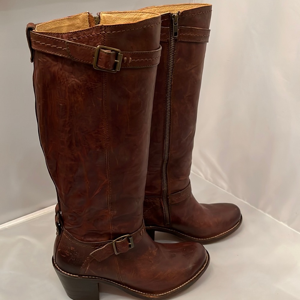 Size 8.5 Brown Leather Inside-Zip Heeled Frye Boots